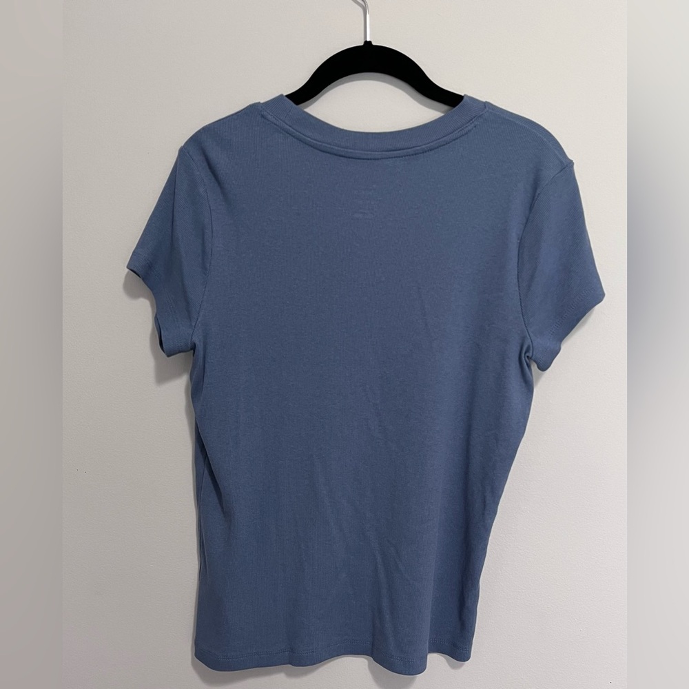 Blue Ribbed High Neck Short Sleeve Shirt. Women’s Size XL. EUC - Picture 5 of 9